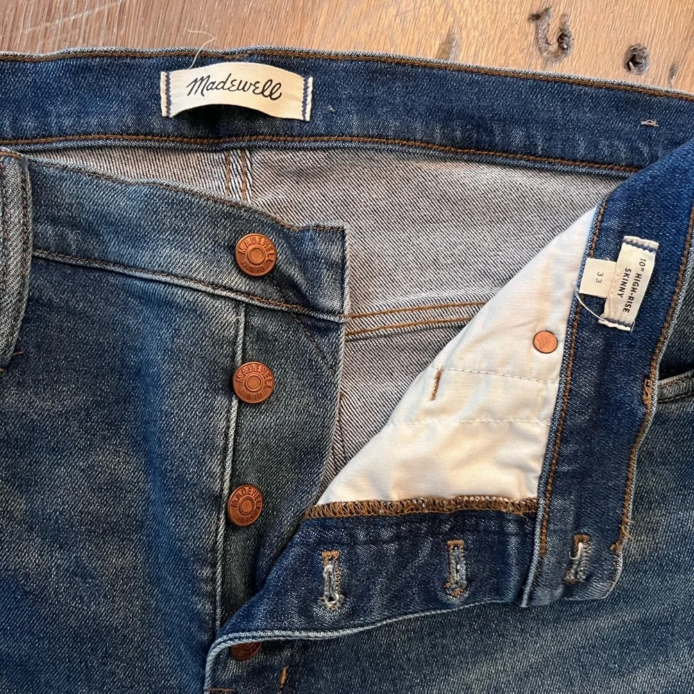 Madewell size 33 high rise skinny jeans - Picture 4 of 7